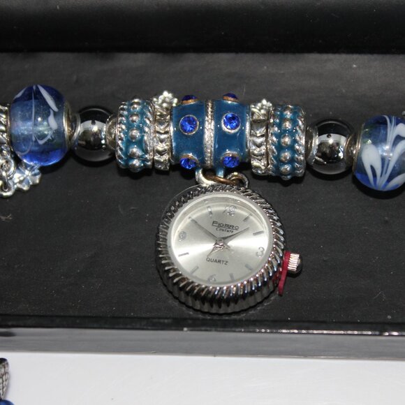 Figaro Couture Quartz Watch Bracelet And Matching Stretch Bracelet Blue/Silver🌻 - Picture 4 of 9